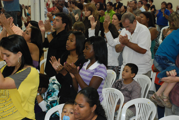 Comunidade Crist� Novo Dia -  Jacarepagu� - Sopro de Deus